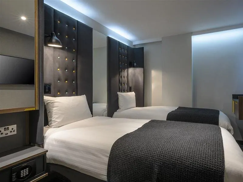 Point A London Liverpool Street Hotel