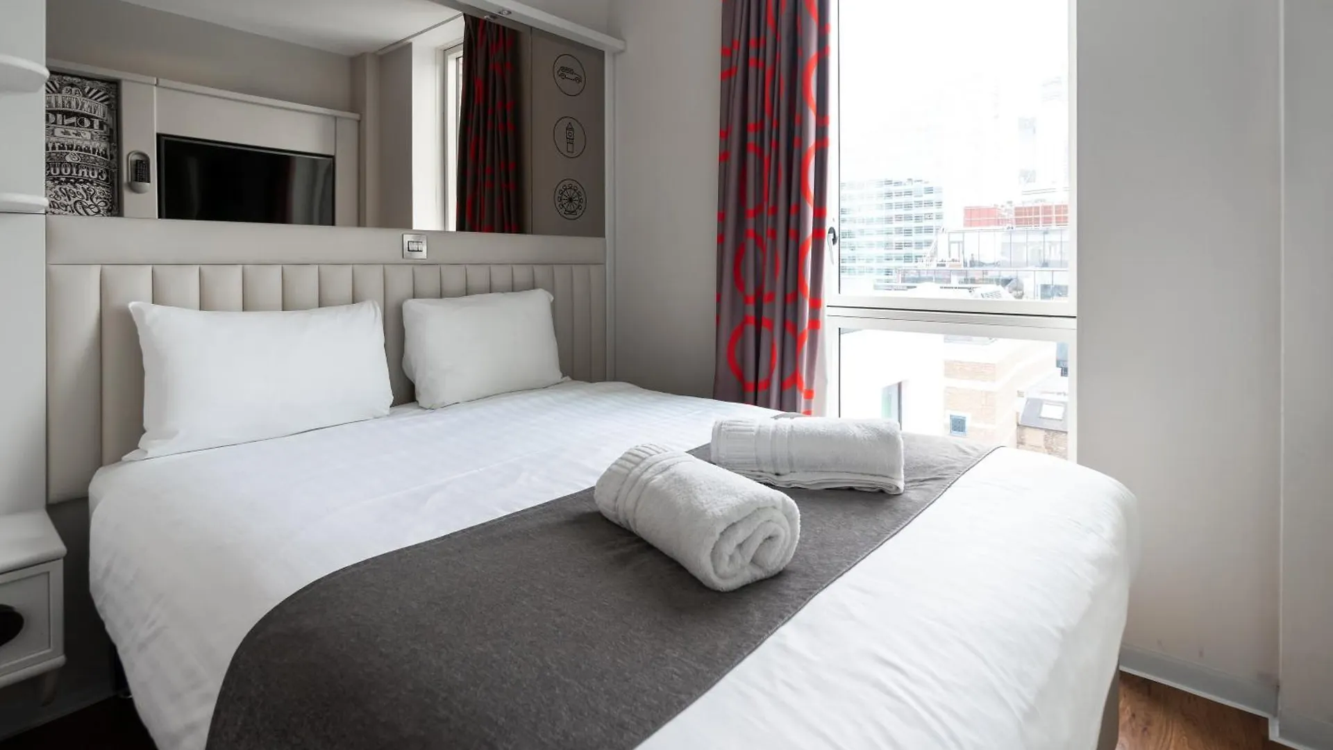 Point A London Liverpool Street Hotel