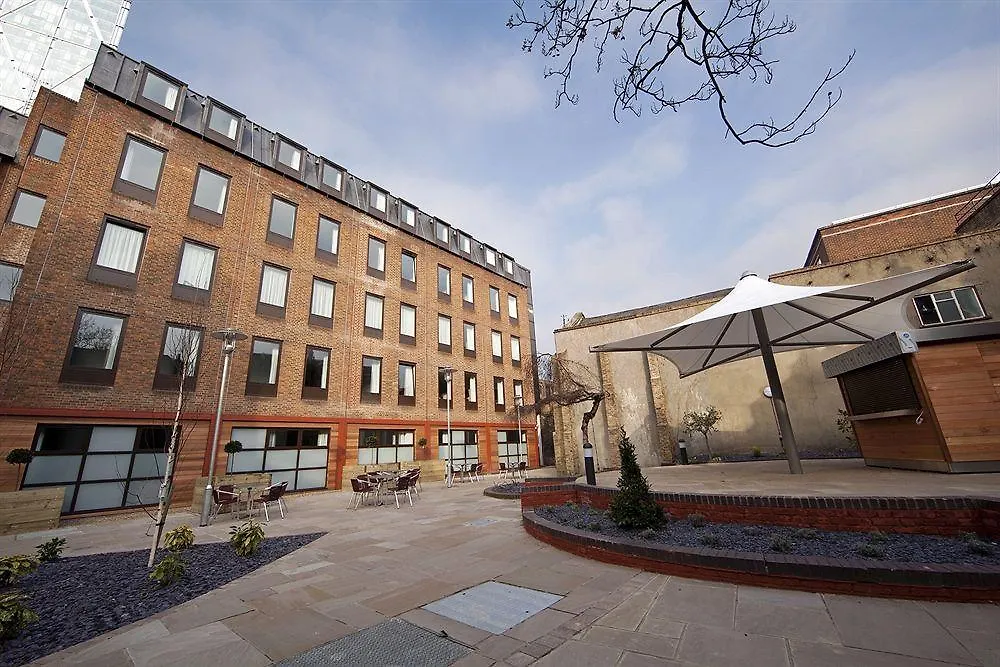 Hotel Point A London Liverpool Street